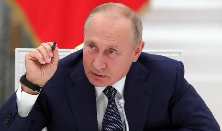 Putin u bën thirrje miliarderëve rusë: Investoni në Rusi, t’u përgjigjemi sanksioneve