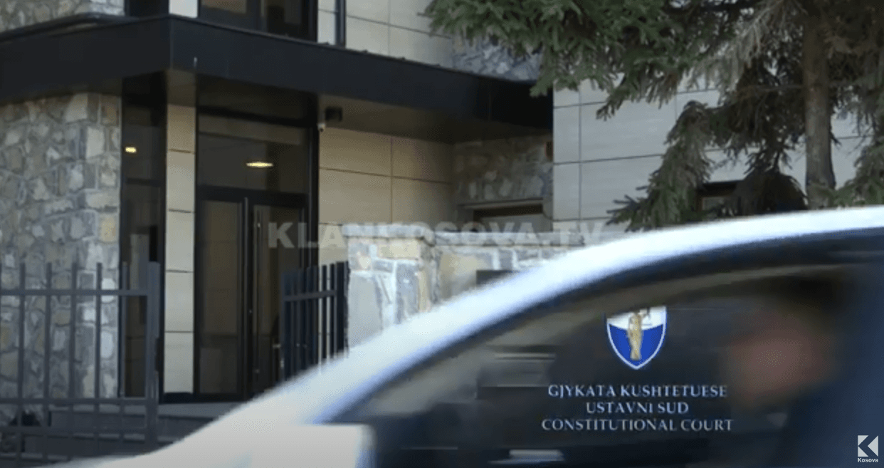 Disa ligje nëpër tavolinat e Gjykatës Kushtetuese (VIDEO)