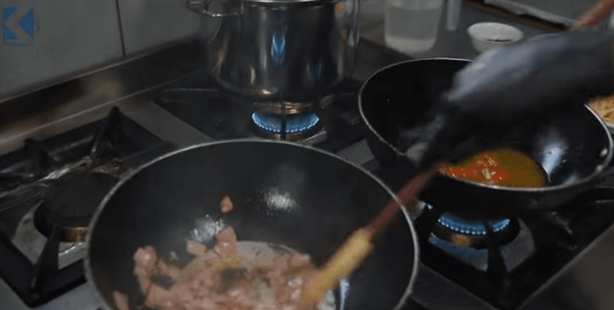 Mënyra si përgatiten pastat tradicionale italiane (VIDEO)