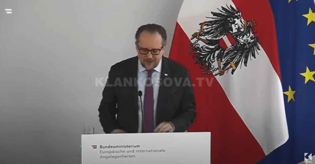 Kryediplomati austriak përmend Tirolin Jugor si shembull për dialogun Kosovë-Serbi (VIDEO)