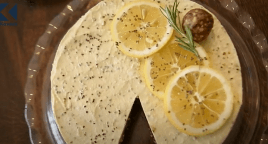 Si përgatitet torta vegane me xhinxher? (VIDEO)