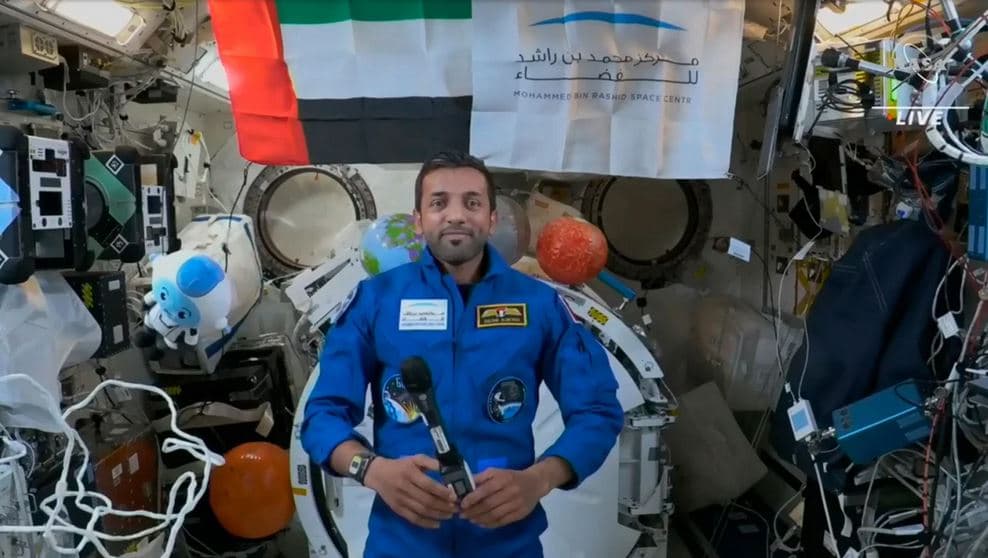 Ky astronaut mysliman sheh 16 perëndime dielli çdo ditë në stacionin hapësinor! Si do ta mbajë Ramazanin?