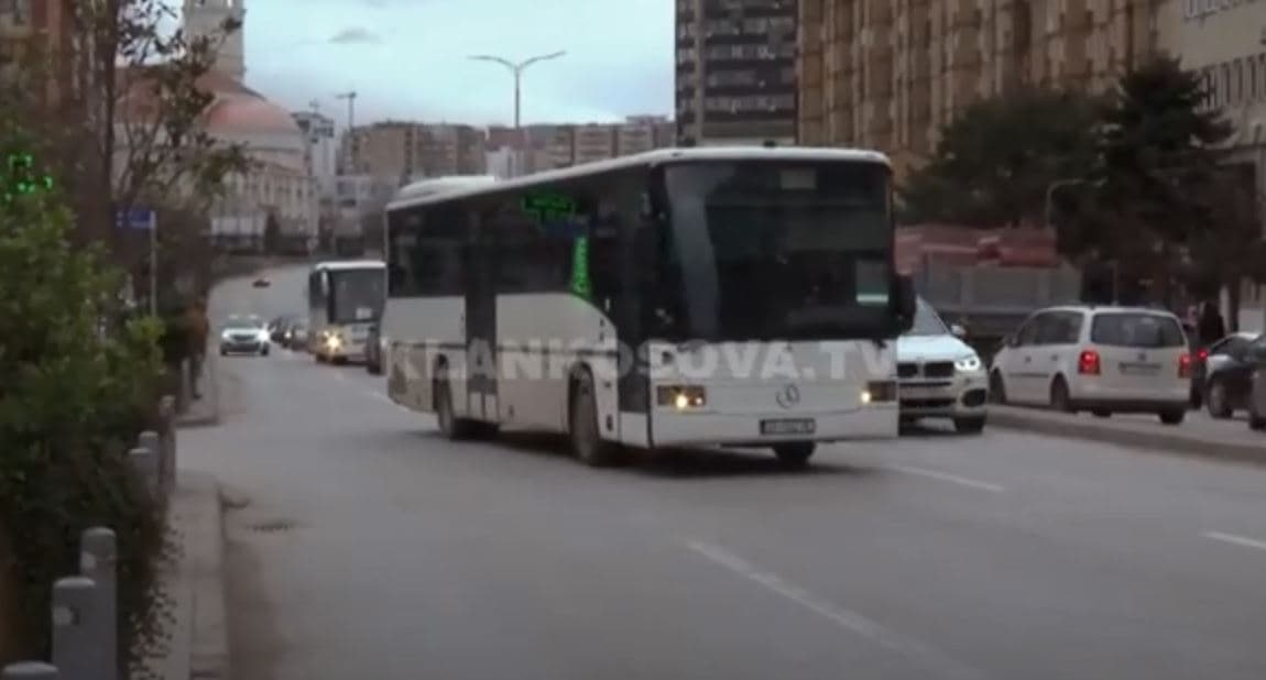 Autobusët ndërurbanë s’e respektojnë vendimin për të mos lëvizur brenda Prishtinës (VIDEO)