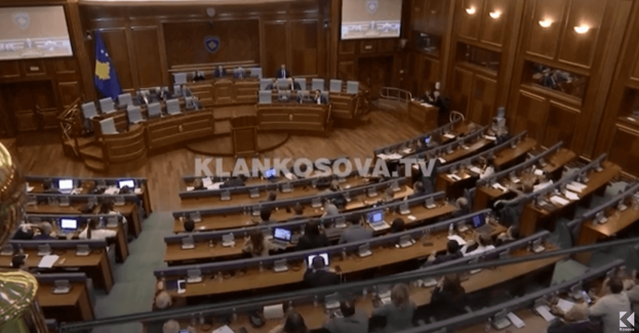 Kurti raportoi deri afër 02:30 për dialogun, s'thehet rekordi i seancës për Trepçën (VIDEO)