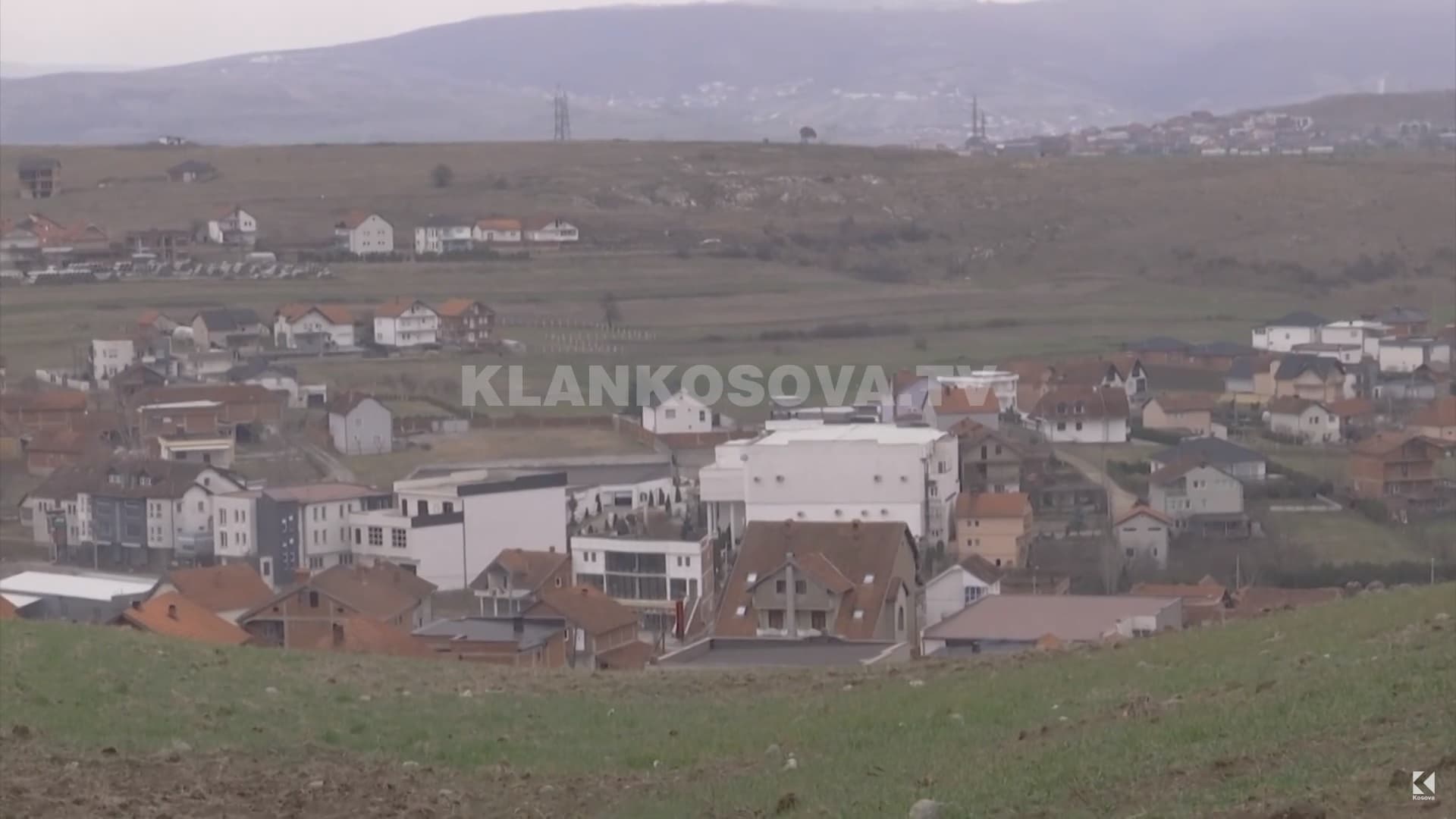 Të gjallët e Novëbërdës s’po i duan afër të vdekurit (VIDEO)
