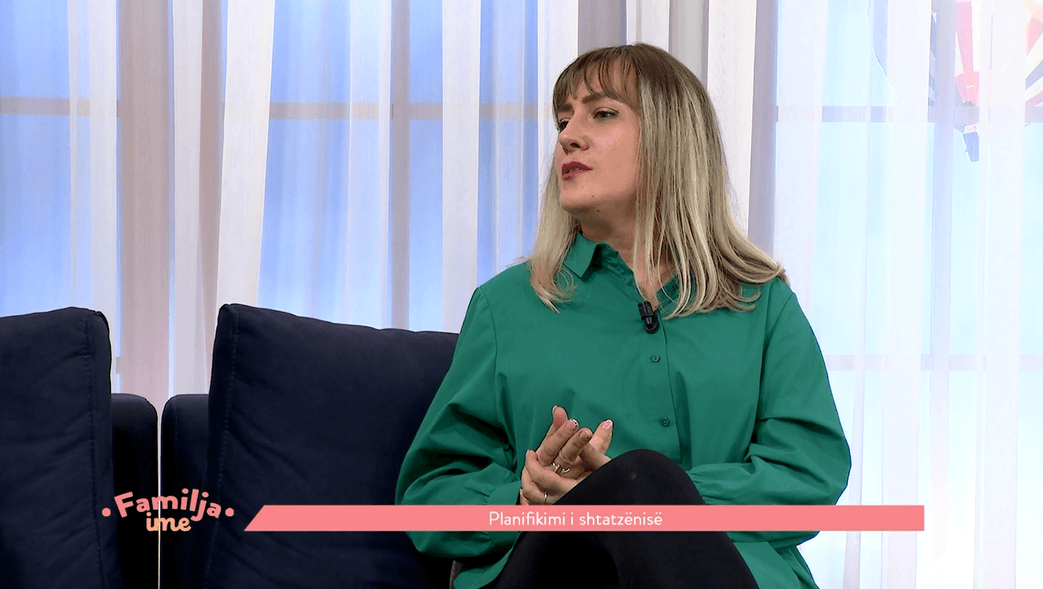 Psikologia: Grave në rrethin tonë u bëhet presion me pyetjen se kur do të bëhen nëna (VIDEO)