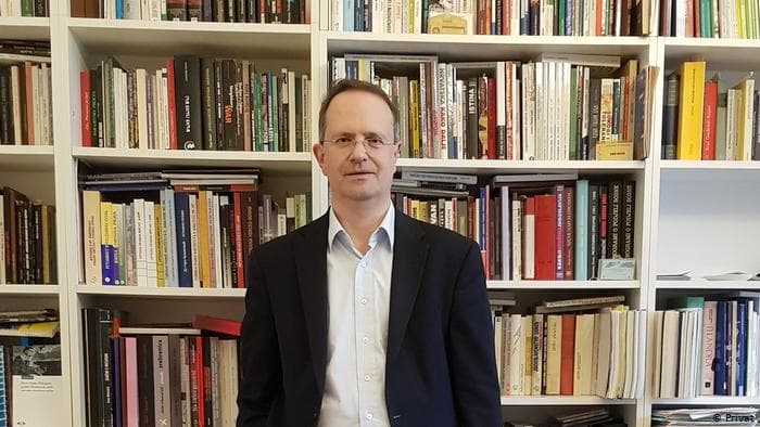 Weber: I gjithë dialogu Kosovë-Serbi karakterizohet nga dobësia politike e BE-së dhe SHBA-së