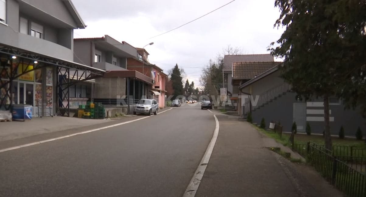 Vazhdon “trendi”, edhe tri vetura të djegura në veri (VIDEO)