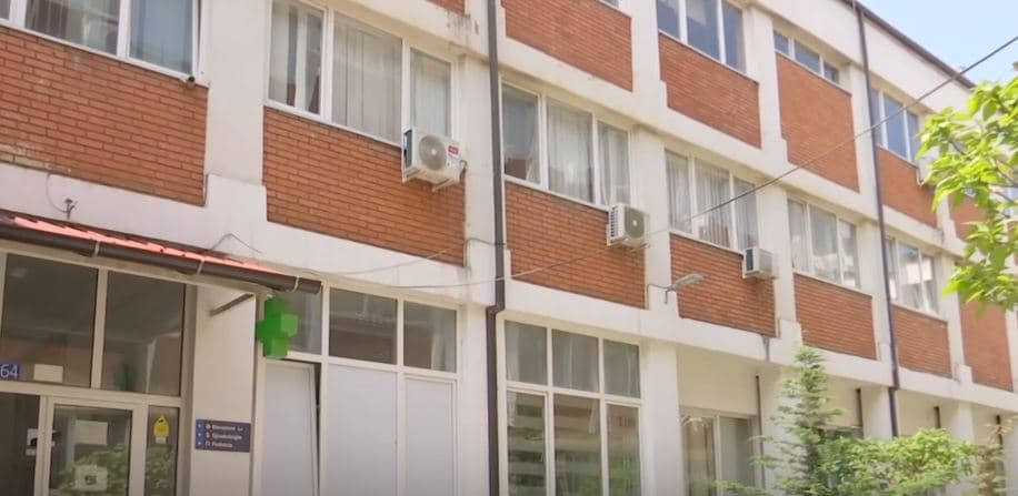 Urdhërohet tërheqja e Omeprazolit indian në Kosovë, shkak dyshimet për reaksione tek pacientët prishtinas (VIDEO)