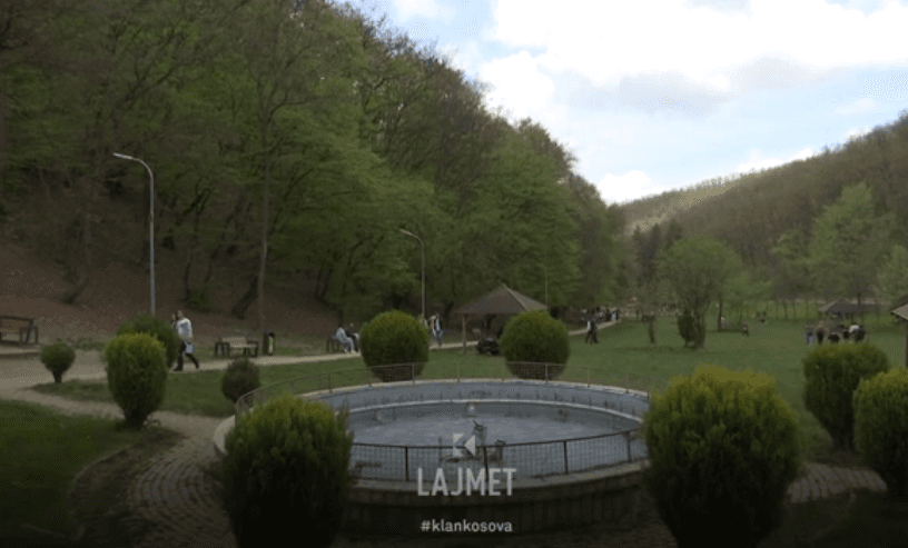 Prishtina ndryshe: Gërmia, më zbehtë se vitet e kaluara më 1 Maj (VIDEO)
