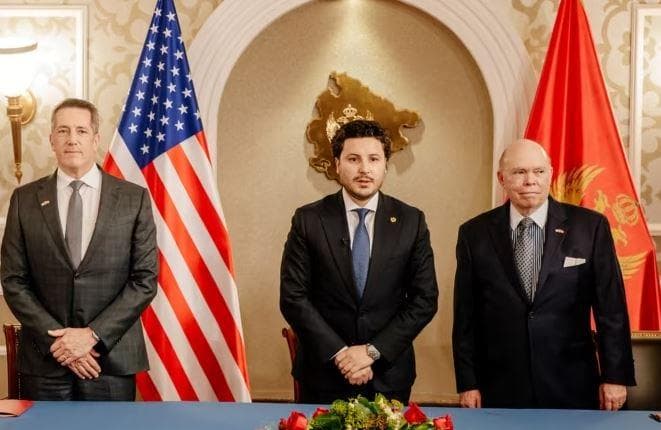 Mali i Zi dhe Amerika ndërtojnë terminal për importin e gazit të lëngshëm natyror