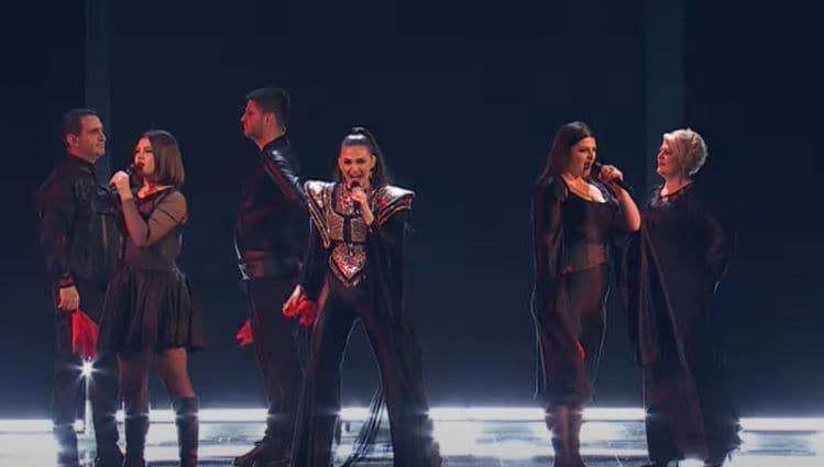 Shqipëria sonte performon në finalen e "Eurovision" - si mund të votoni?