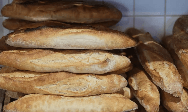 Serbia vendos çmim tavan për bukën
