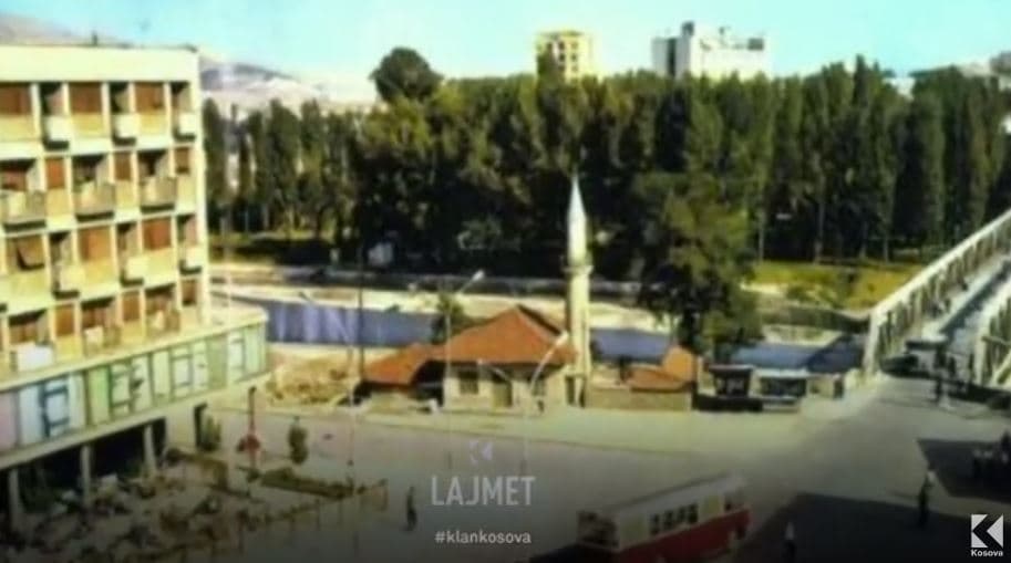 Kuvendi i Mitrovicës Veriore paralajmëron vendimin për rindërtimin e Xhamisë së Ibrit (VIDEO)
