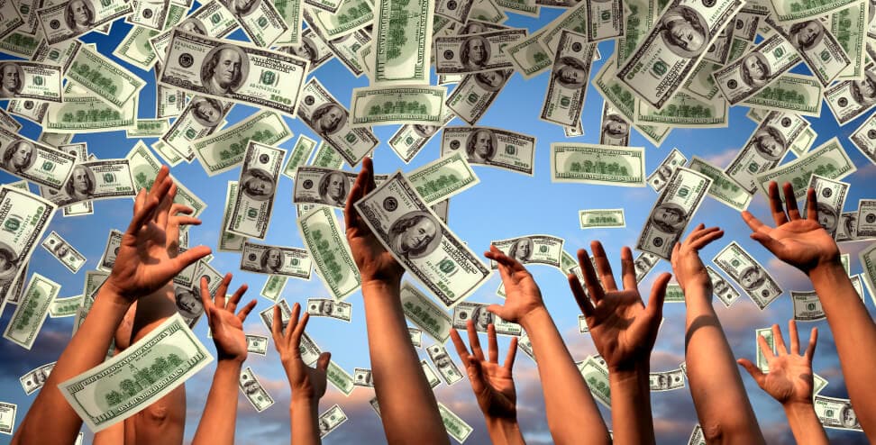 Mesazhi i një shoku e paralajmëroi se kishte fituar lotari 200 mijë dollarë
