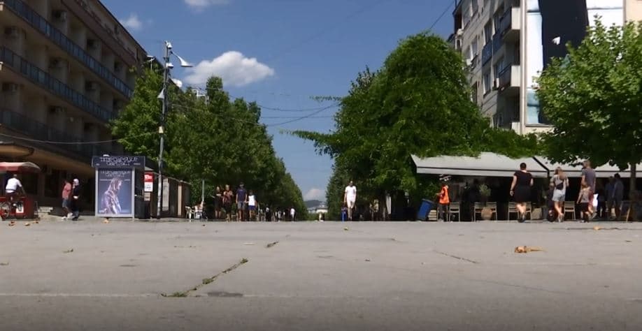 Zëri i gazetarëve: Protestë në mbrojtje të fjalës së lirë (VIDEO)