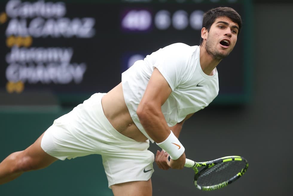 Të dielën finalja e Wimbledonit, dallimi mes Alcaraz dhe Djokovic