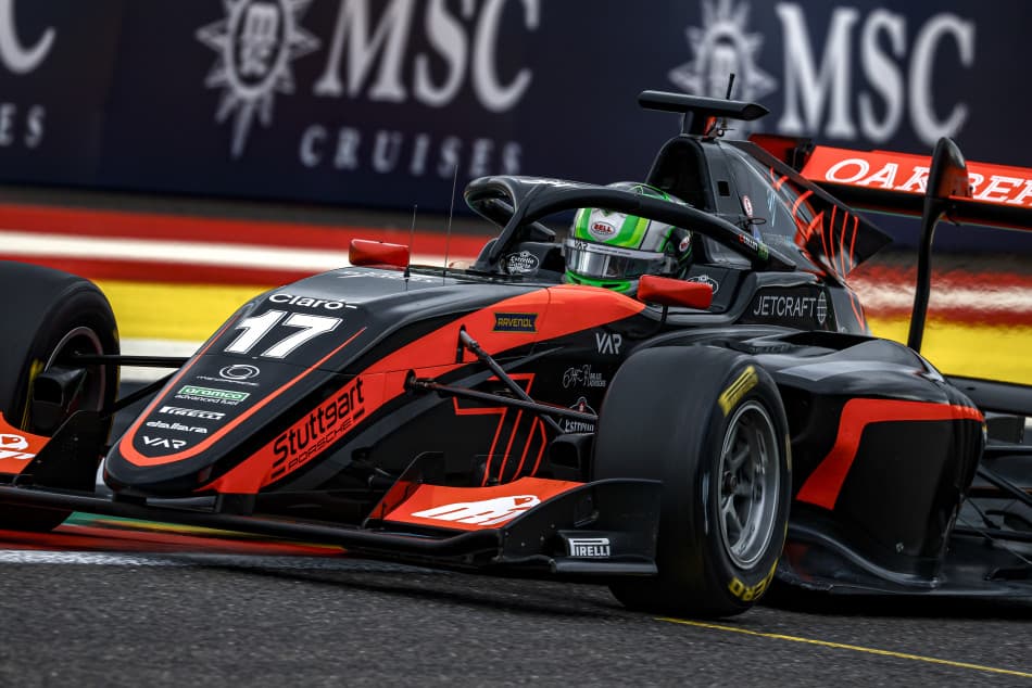 Collet triumfon në Formula 3