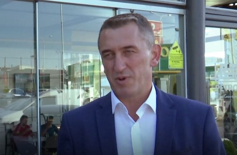 Ikin 7 policë serbë, mërziten Rashiqi e Sveçla (VIDEO)