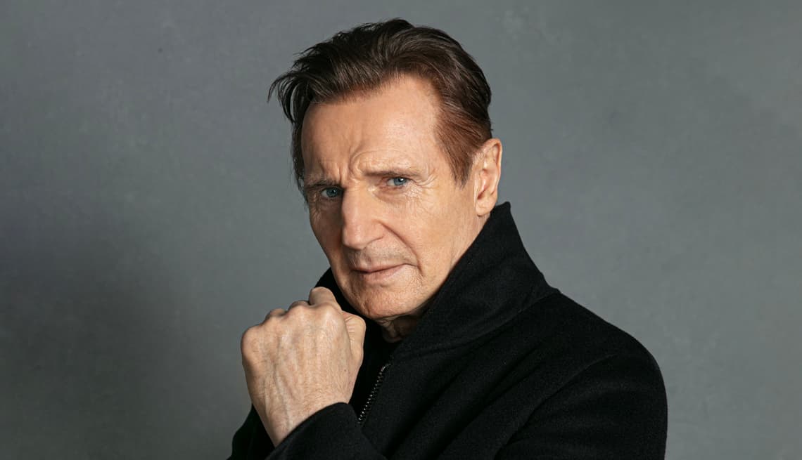 Neeson zbuloi se si reagimi i një prifti e bëri të ndalonte së shkuari në kishë