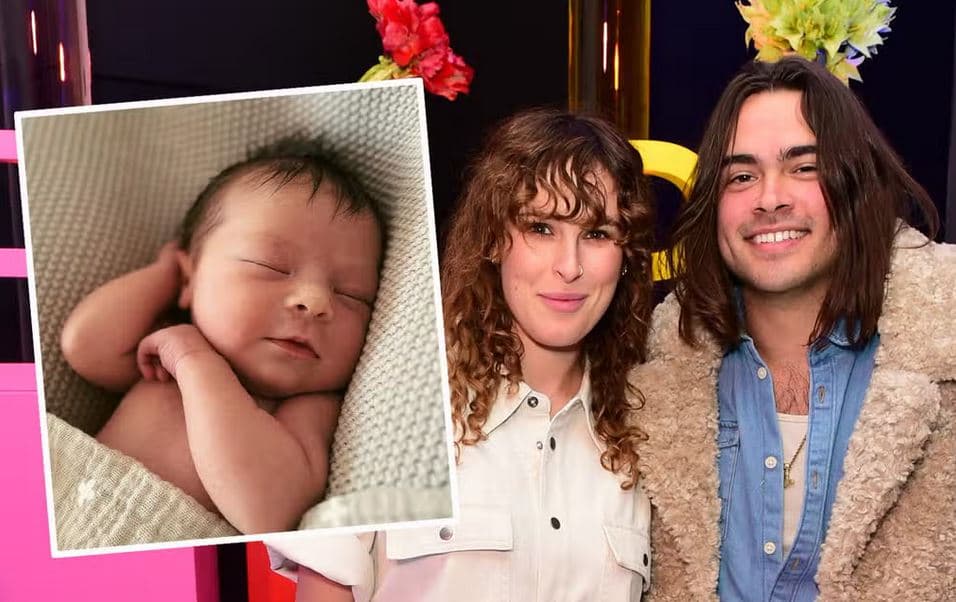 Rumer Willis tregoi se emri i vajzës së saj erdhi nga një gabim shtypi