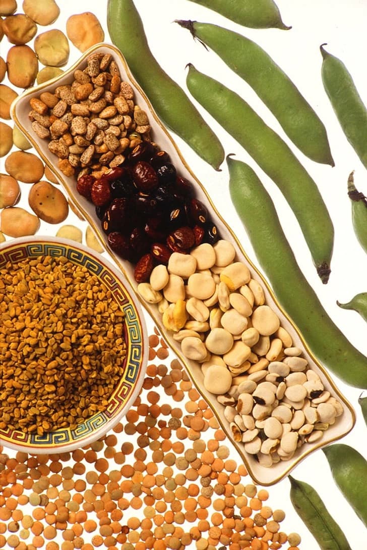 10 ushqime që duhen shmangur nëse dëshironi një bark të sheshtë