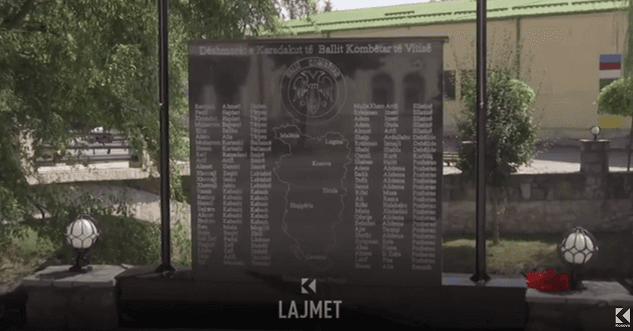 Tetëdhjetë vjet pas vdekjes, pllakosen 54 ballistët dëshmorë në Viti (VIDEO)