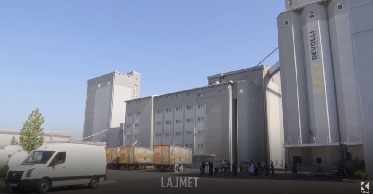 Prodhimet e “Farmisa-s”: Fabrika në Xërxë, adresë e shumë fermerëve (VIDEO)