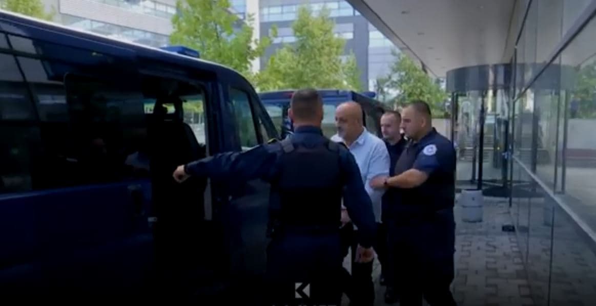 Gjykimi i krimeve, Bajroviq s’pranon se vrau shqiptarë (VIDEO)