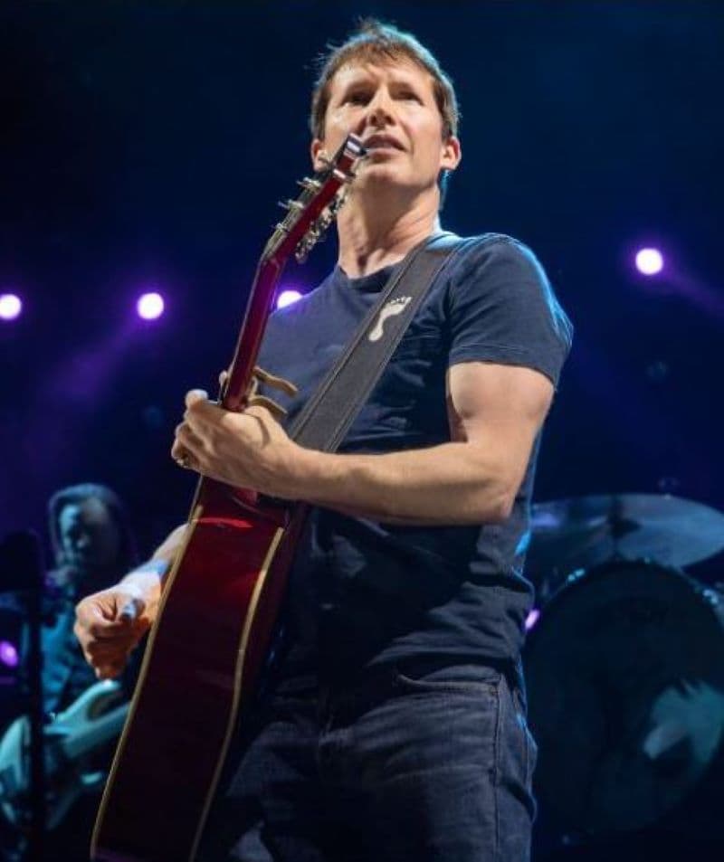 James Blunt hap jetën e tij në një film, shfaq edhe kohën sa ishte duke shërbyer në Kosovën e 99-ës