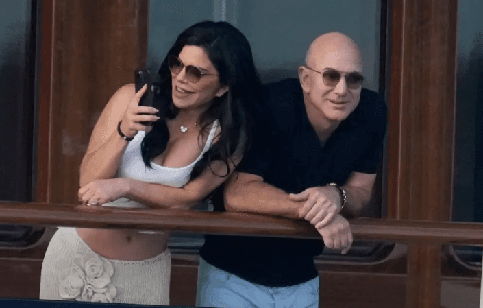 Lauren Sanchez tregon detaje nga propozimi i Jeff Bezos