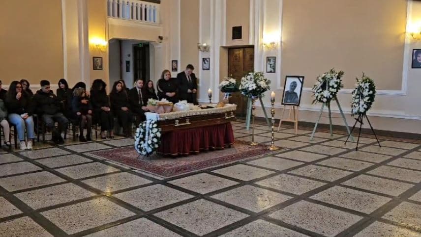 Nisin homazhet për aktorin Zef Deda