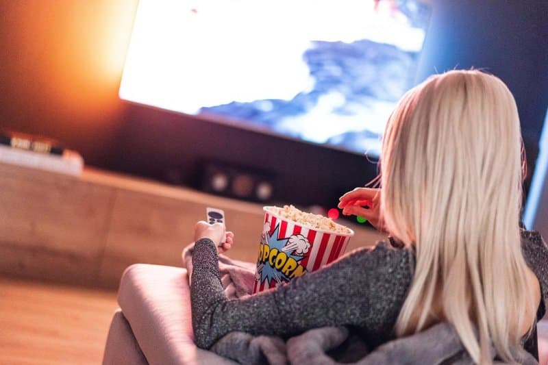 Kompania paguan 2 mijë dollarë për të parë 12 filma Hallmark
