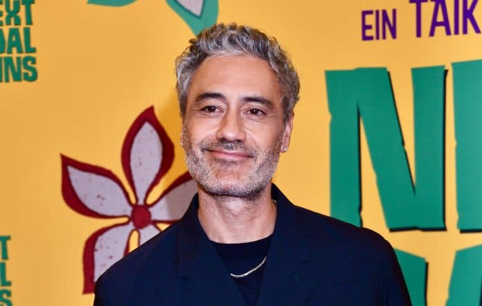 Waititi: Bëra regjinë e filmave me superheronj për t’i ushqyer fëmijët e mi