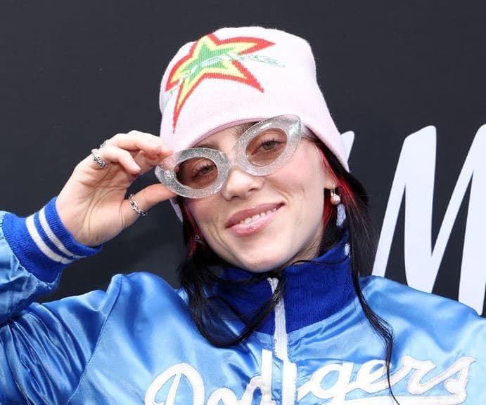 Billie Eilish konfirmon se ka tërheqje për femrat