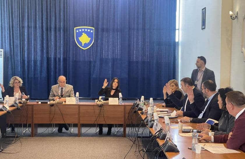 Mungon kuorumi, dështon mbledhja e Komisionit për Ekonomi