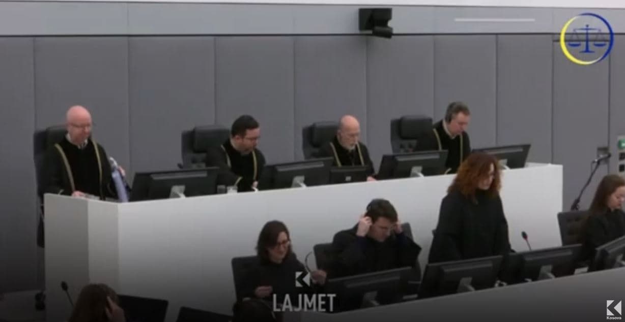 Dëshmitari i 40-të i Prokurorisë “sqaron” raportet UÇK-FARK (VIDEO)