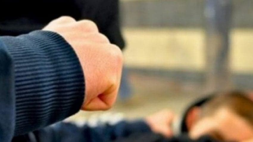 Katër të arrestuar në Fushë Kosovë, u rrahën me njëri-tjetrin