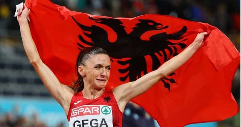 Stambolli vishet "Kuq e Zi, Luiza Gega u shpall kampione e Ballkanit