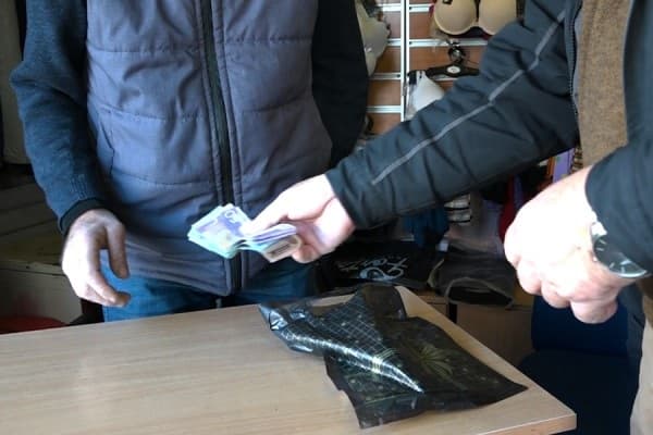 Në veri, dinari ende në qarkullim