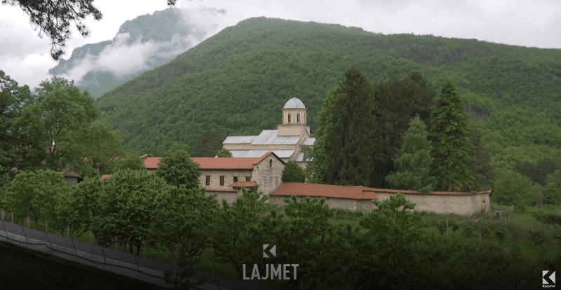 Opozita për manastirin: “Edhe u fikëm, edhe u koritëm” (VIDEO)