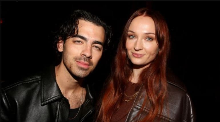 Sophie Turner kërkon t'i riaktivizohet çështja e divorcit me Joe Jonas