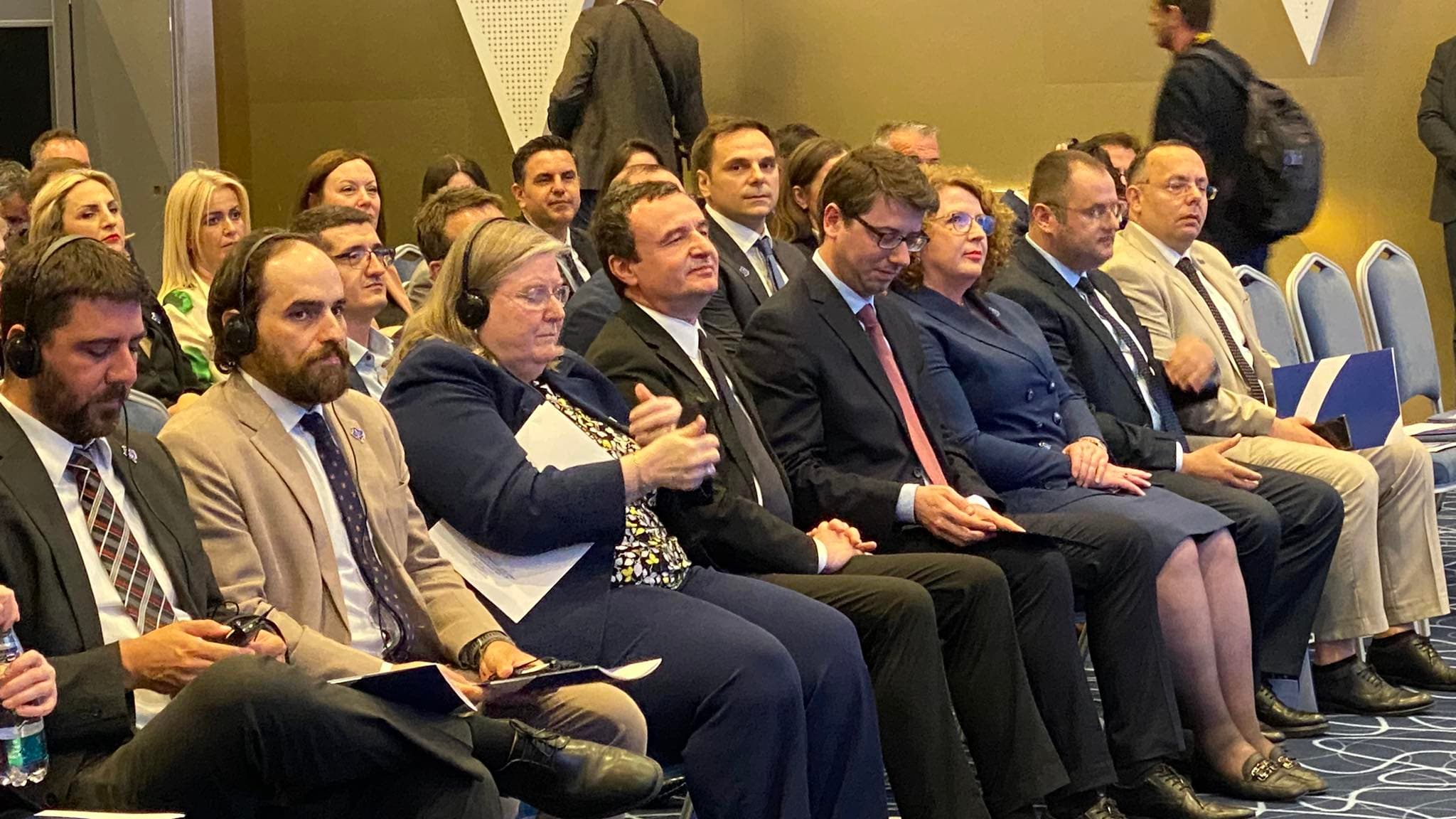 Kosova merr zyrtarisht vlerësimin e parë kreditor