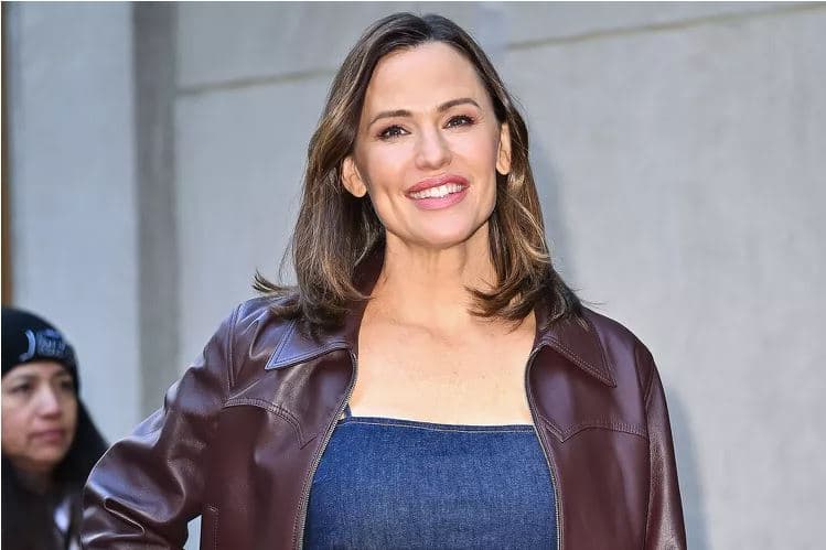 Jennifer Garner thotë se marrëdhënien më të mirë e më të vjetër e ka me kafen