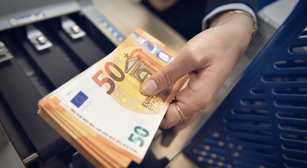Kalon 5 miliardëshin vlera e kredive nëpër bankat komerciale