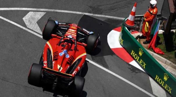 Leclerc e mposht shokun e tij për “pole position”