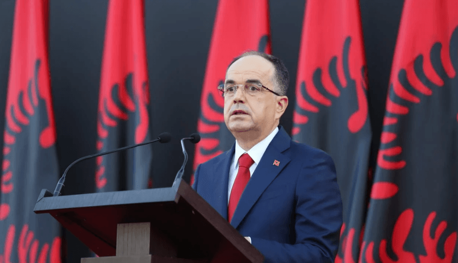 Presidenti Begaj uron bektashinjtë në Ditën e Novruzit