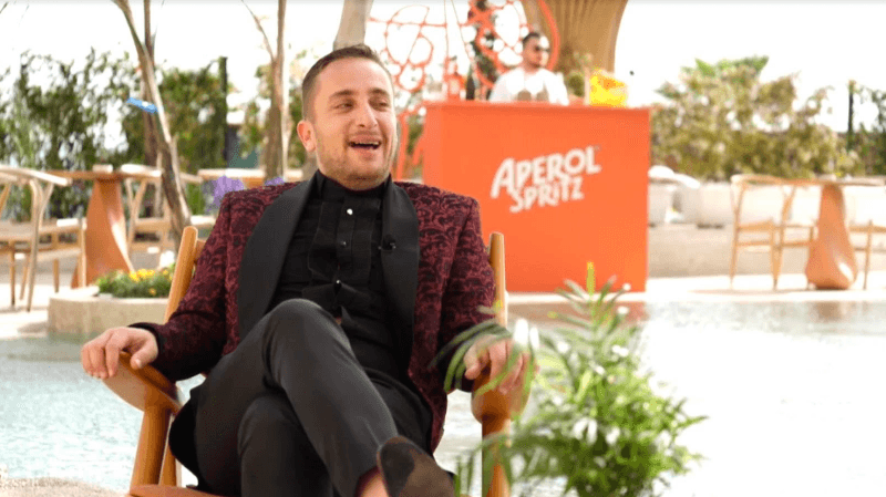 Humoristi Rezart Veleshnja kujton 101 karakteret e tij