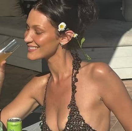 Një bukuri sikur e Bella Hadidit