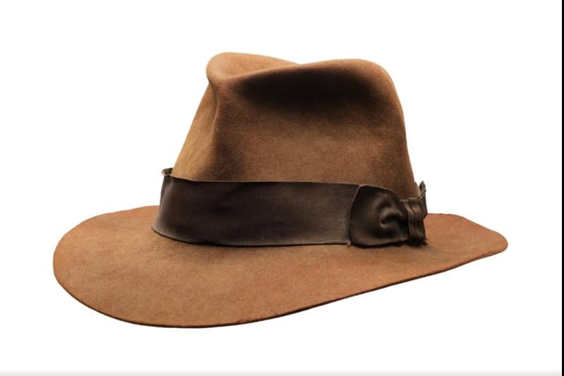 Kapela e "Indiana Jones" shitet për 630 mijë dollarë